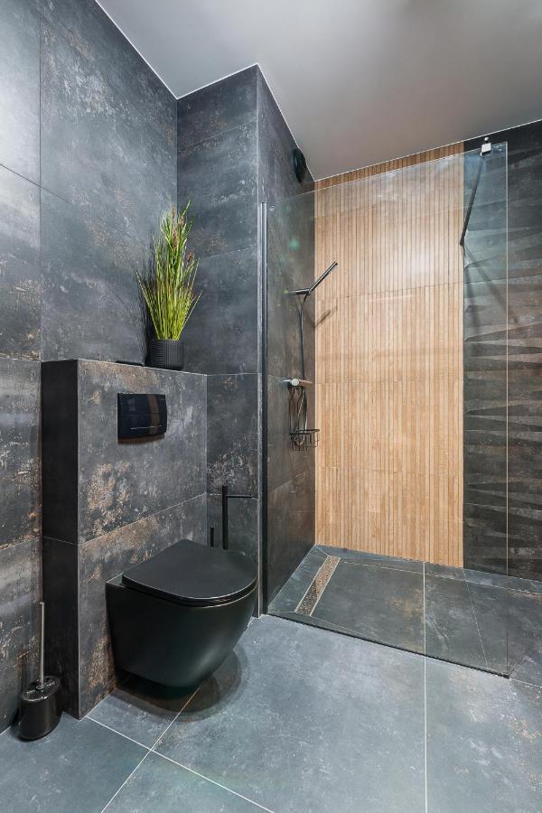 Apartament W Dolinie Sanu Леско Екстериор снимка